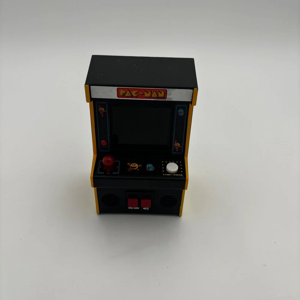 Basic Fun Pac-Man Mini Arcade Game Unisex OS Yellow Excellent Retro Handheld - Picture 1 of 9